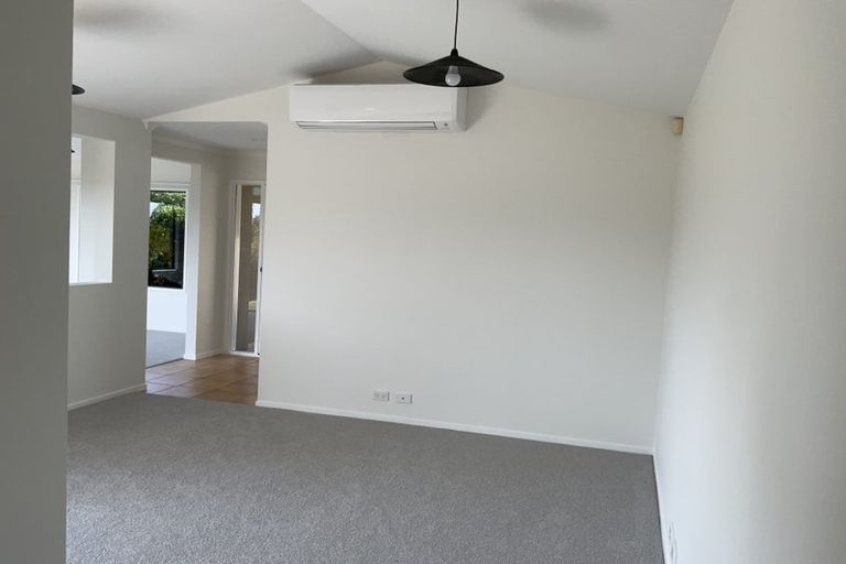 Photo of property in 1 Aviara Court, Northpark, Auckland, 2013