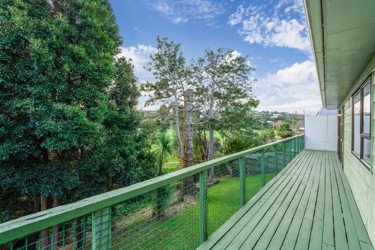 Photo of property in 1/41 Glencoe Road, Browns Bay, Auckland, 0630
