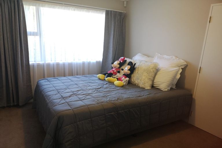 Photo of property in 10 Jacaranda Grove, Maungaraki, Lower Hutt, 5010