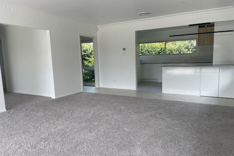 Photo of property in 27 Saint Andrews Terrace, St Andrews, Hamilton, 3200