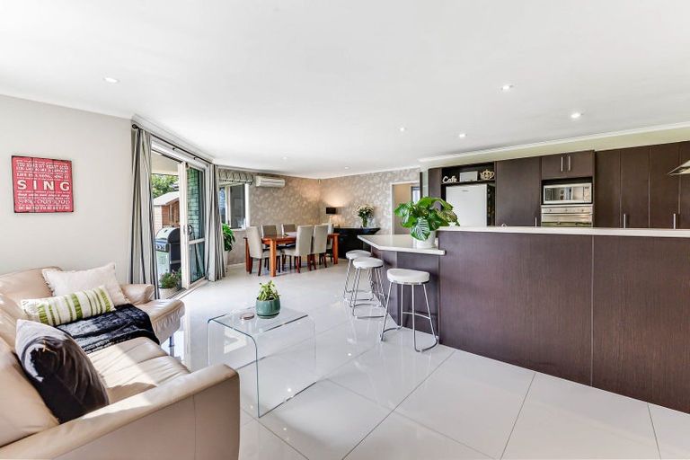 Photo of property in 46 Magellan Rise, Flagstaff, Hamilton, 3210