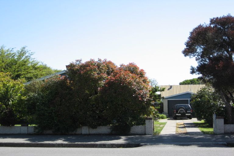 Photo of property in 19 Durham Street, Rangiora, 7400