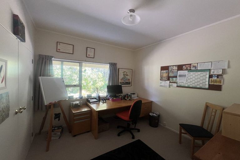 Photo of property in 92a Forest Lakes Road, Otaki, 5583