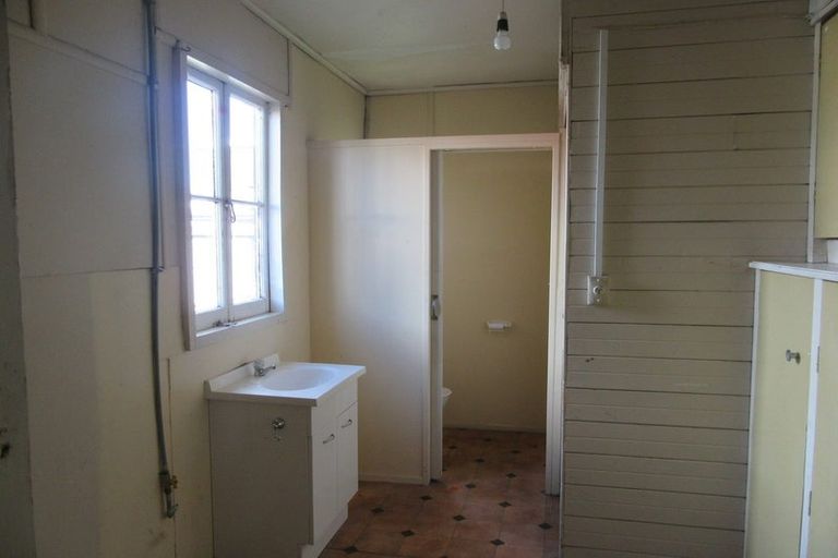 Photo of property in 11/11a Euston Street, Riccarton, Christchurch, 8041