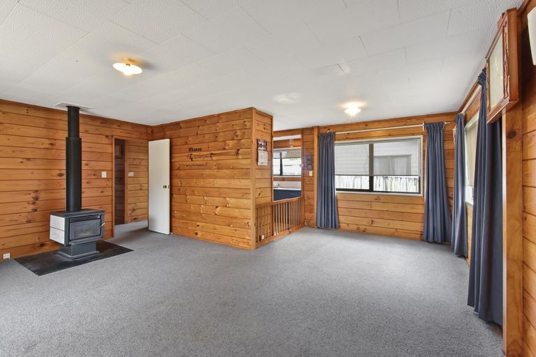 Photo of property in 2/77 Russell Road, Manurewa, Auckland, 2102