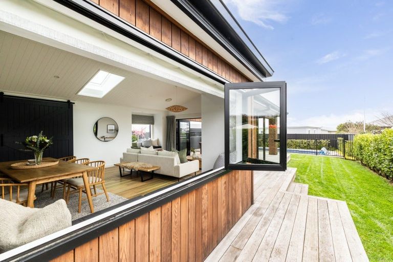 Photo of property in 5 Rich Rise, Havelock North, 4130