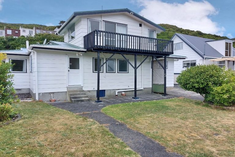 Photo of property in 50 Hazlewood Avenue, Karori, Wellington, 6012