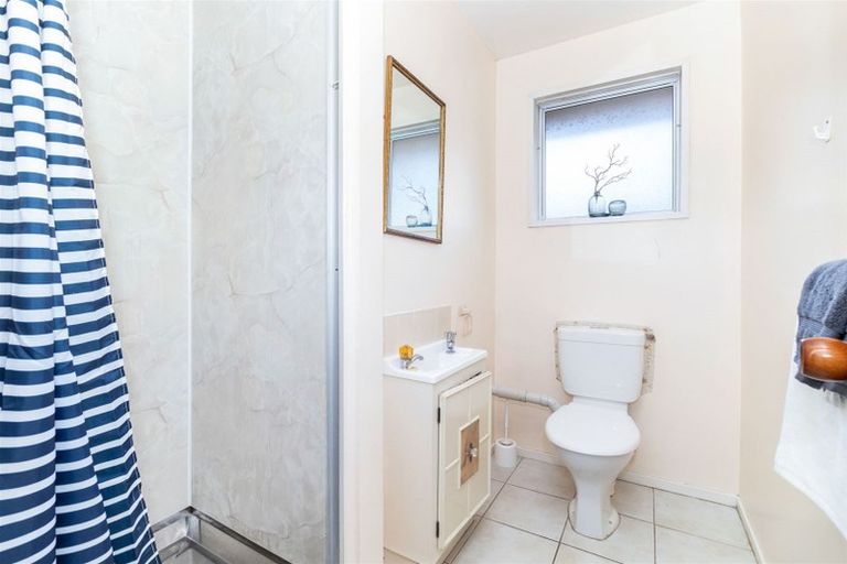 Photo of property in 2/23 Montclare Avenue, Ilam, Christchurch, 8041