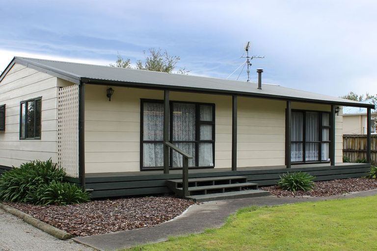 Photo of property in 424 High Street South, Carterton, 5713