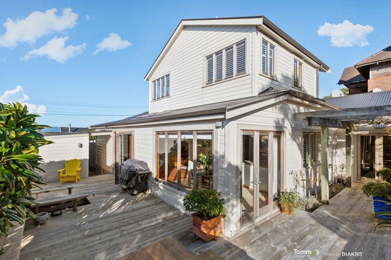 Photo of property in 72 Pitt Street, Wadestown, Wellington, 6012