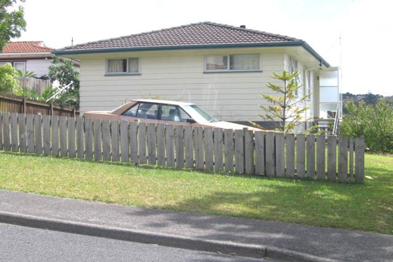 Photo of property in 3 Laser Place, Bayview, Auckland, 0629