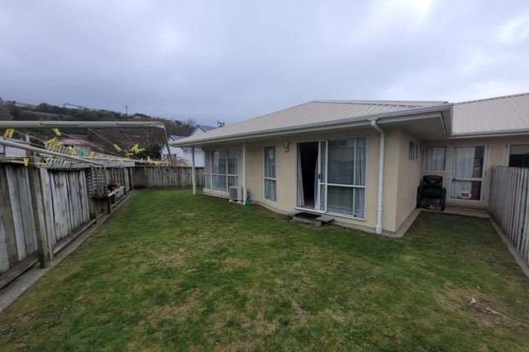 Photo of property in 2/85 Broderick Road, Johnsonville, Wellington, 6037