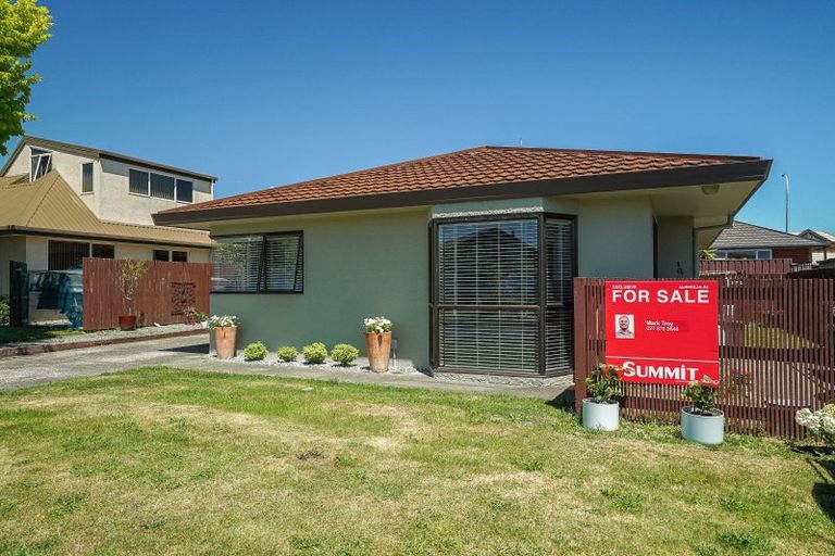 Photo of property in 2/15 Stead Crescent, Stoke, Nelson, 7011