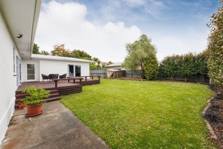 Photo of property in 9 Parata Street, Hokowhitu, Palmerston North, 4410