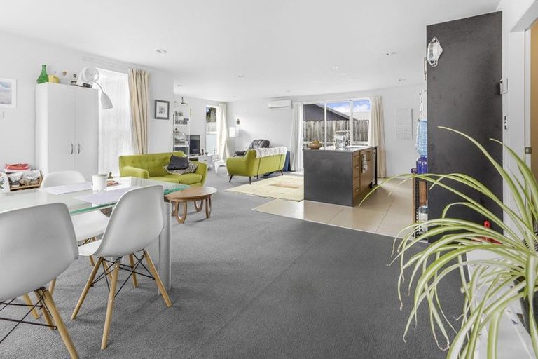 Photo of property in 17 Barwick Place, Huntington, Hamilton, 3210