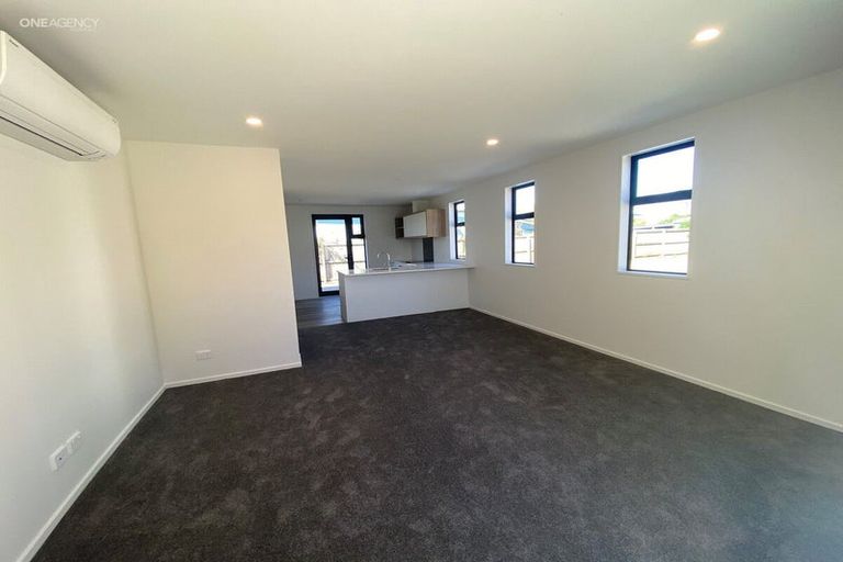 Photo of property in 2/35 Percy Street, Phillipstown, Christchurch, 8011