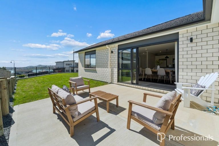 Photo of property in 63 Ken Douglas Drive, Aotea, Porirua, 5024