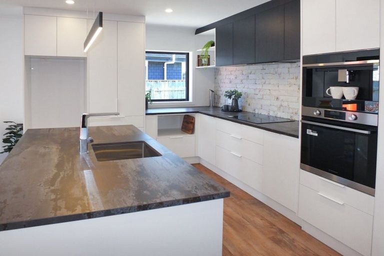 Photo of property in 14a Awahou Place, Foxton, 4814