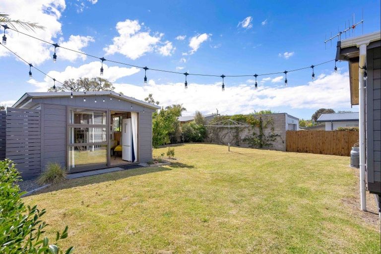 Photo of property in 117 Weka Street, Whangamata, 3620