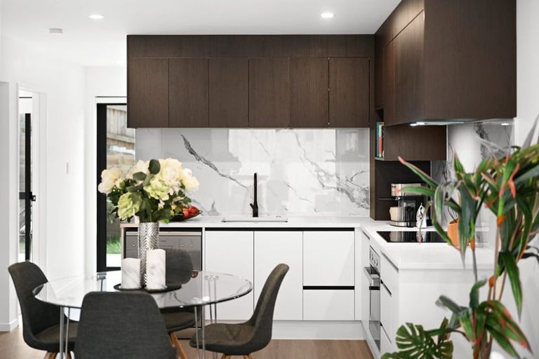 Photo of property in 12c Massine Place, Randwick Park, Auckland, 2105