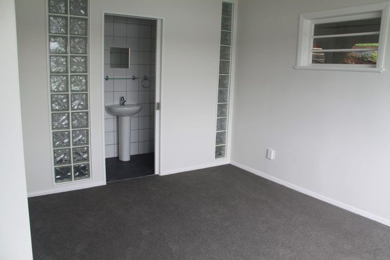 Photo of property in 414 Evans Bay Parade, Hataitai, Wellington, 6021