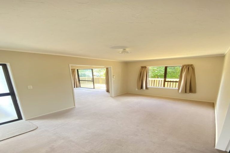 Photo of property in 12 Kennedy Grove, Stokes Valley, Lower Hutt, 5019
