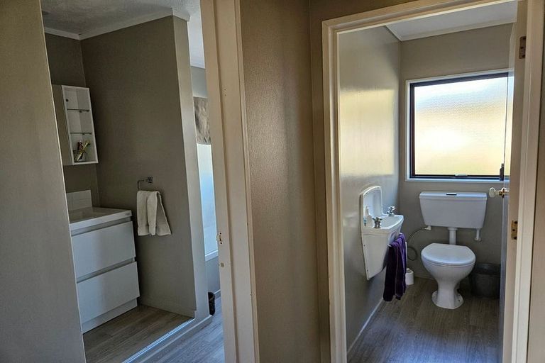 Photo of property in 22a Mchardy Street, Havelock North, 4130