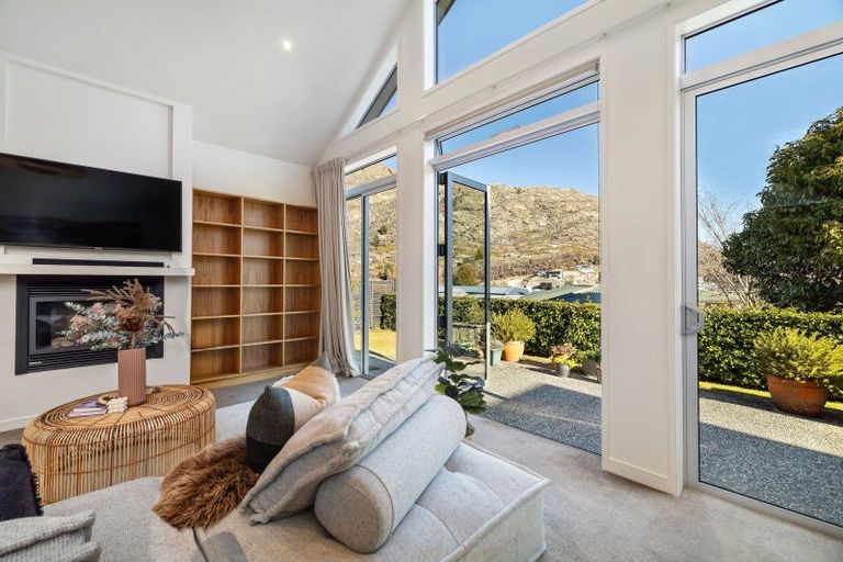 Photo of property in 15/8 Humphrey Street, Frankton, Queenstown, 9300