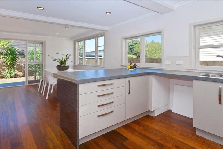 Photo of property in 40a Formby Avenue, Point Chevalier, Auckland, 1022