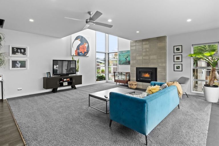 Photo of property in 24 Okarito Avenue, Levin, 5510