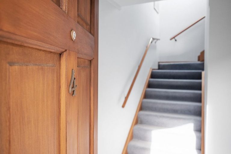 Photo of property in 62d Maunganui Road, Mount Maunganui, 3116