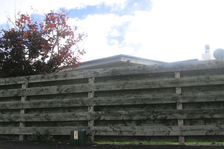 Photo of property in 37 Rewa Street, Takaro, Palmerston North, 4412