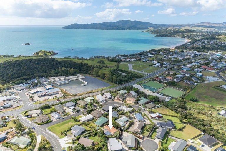 Photo of property in 12 Cable Bay Block Road, Cable Bay, 0420