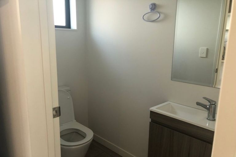 Photo of property in 70c Union Road, Howick, Auckland, 2014