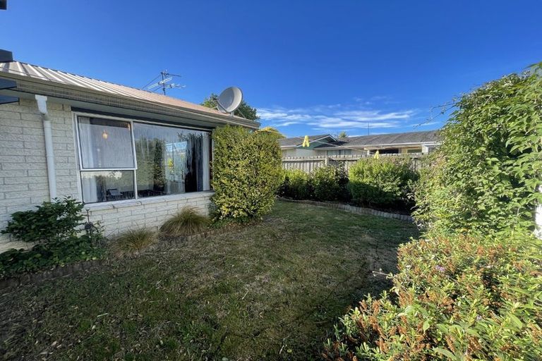 Photo of property in 3/16 Gresford Street, Edgeware, Christchurch, 8013