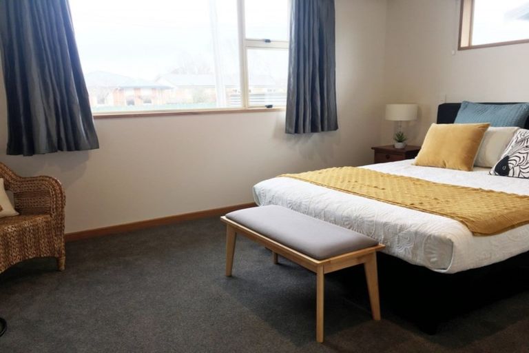 Photo of property in 46 Meldrum Street, Winton, 9720