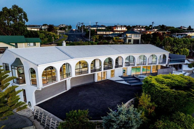 Photo of property in 129 Doon Street, Waverley, Dunedin, 9013