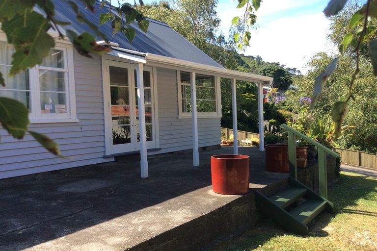 Photo of property in 1 Kilmister Avenue, Thorndon, Wellington, 6011