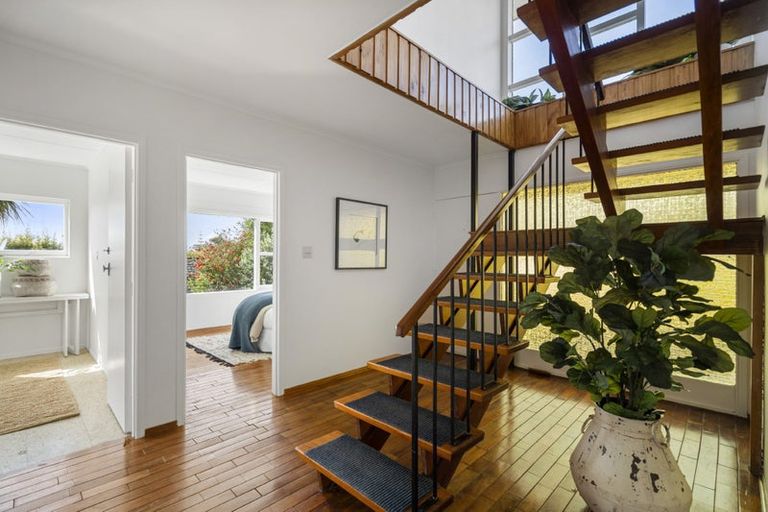 Photo of property in 85 Glamorgan Drive, Torbay, Auckland, 0630