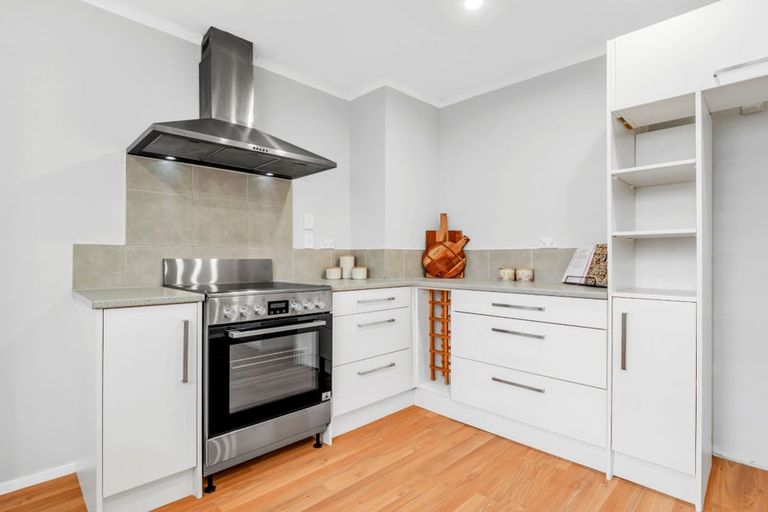 Photo of property in 1 Ngareta Road, Mourea, Rotorua, 3074