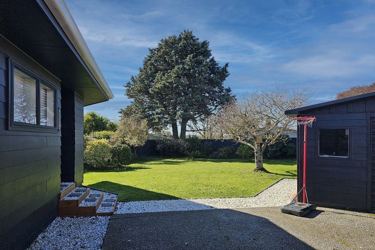 Photo of property in 3 Breadalbane Road, Havelock North, 4130