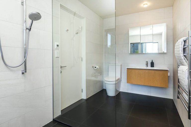 Photo of property in 143 Richmond Hill Road, Richmond Hill, Christchurch, 8081