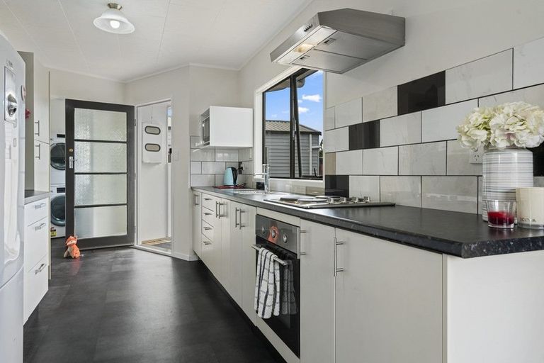 Photo of property in 3 Narada Place, Papatoetoe, Auckland, 2025