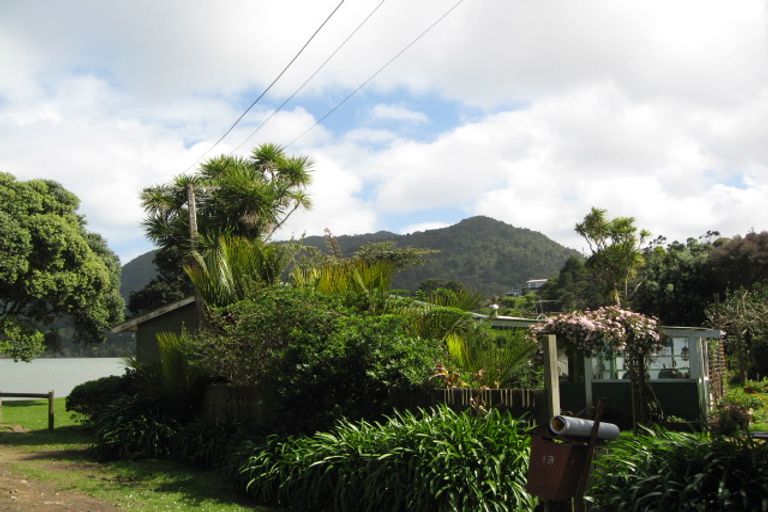 Photo of property in 19 Foster Avenue, Huia, Auckland, 0604