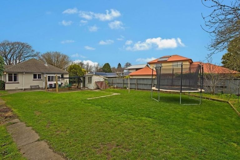 Photo of property in 322 Halswell Road, Halswell, Christchurch, 8025