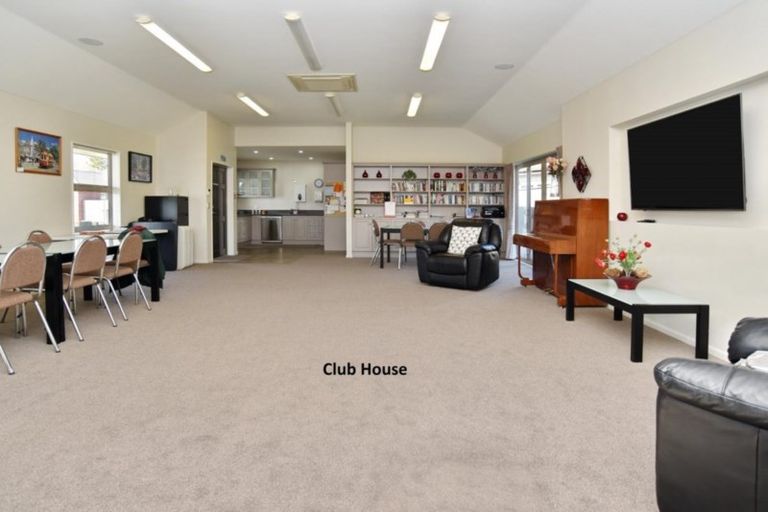 Photo of property in 21 Streamside Court, Woolston, Christchurch, 8062