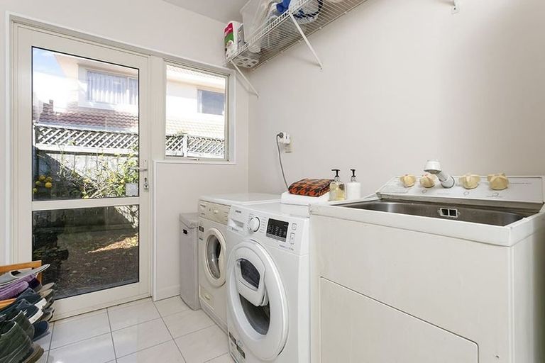 Photo of property in 20 Advance Way, Albany, Auckland, 0632