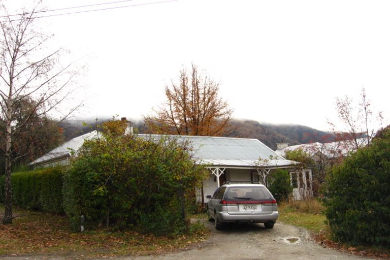Photo of property in 30 Kent Street, Arrowtown, 9302
