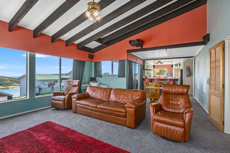 Photo of property in 4 Ettrick Grove, Papakowhai, Porirua, 5024