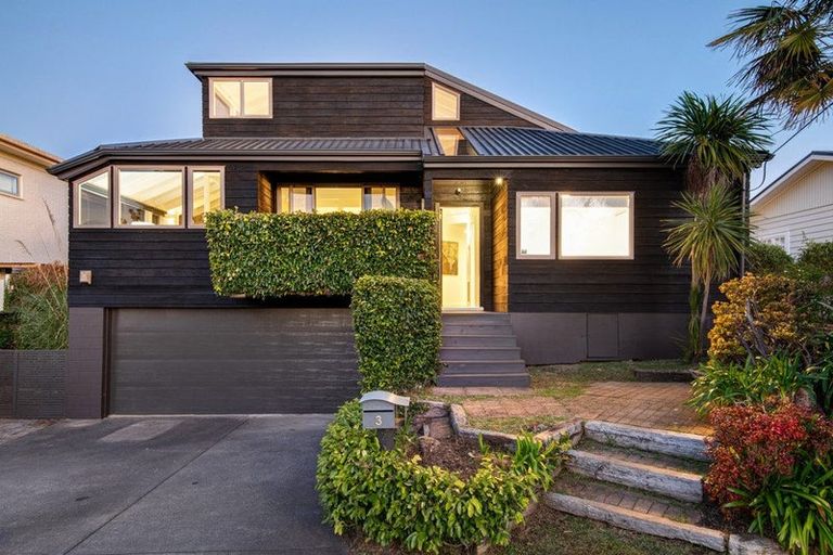 Photo of property in 3 Rewiti Avenue, Takapuna, Auckland, 0622